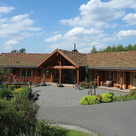 ארנסברג Hotelanlage Country Lodge מראה חיצוני תמונה