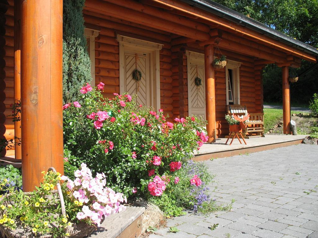 ארנסברג Hotelanlage Country Lodge מראה חיצוני תמונה